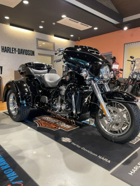 【店頭展示車紹介】第5弾 FLHTCUTG(トライグライドウルトラ)