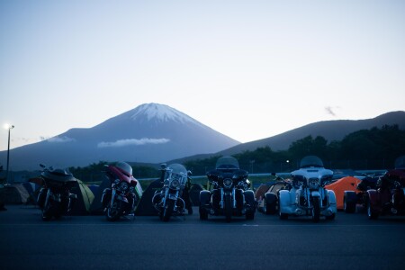 〈8月の定休日〉