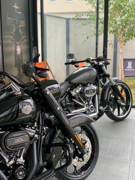 Modular System otwiera przestrzeń kontenerową dla kultowej marki Harley-Davidson!
