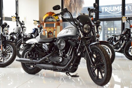 オススメ中古車両のご紹介!【アイアン1200】
