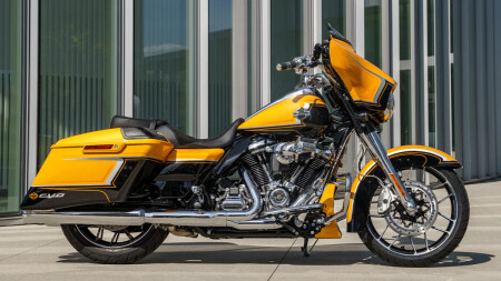 Test Ride 2022 Harley-Davidson® CVO™ Street Glide® near Homosassa