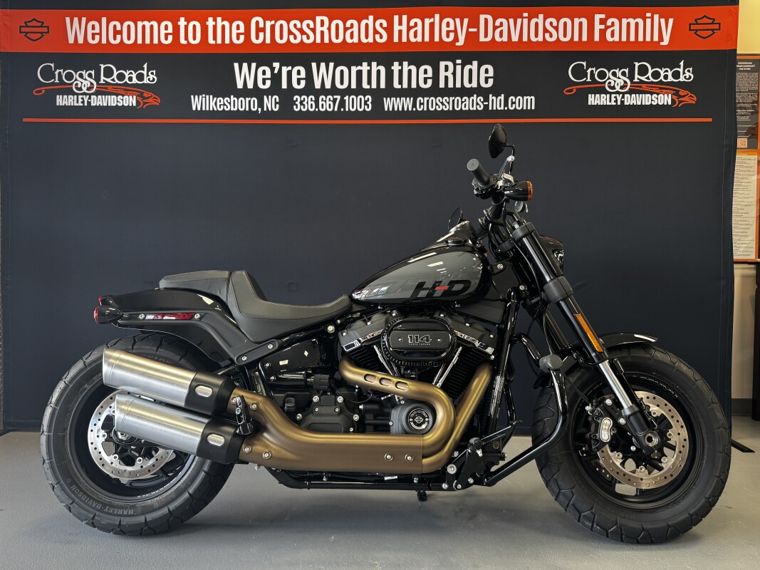 2022 Harley-Davidson® Fat Bob® 114 Vivid Black