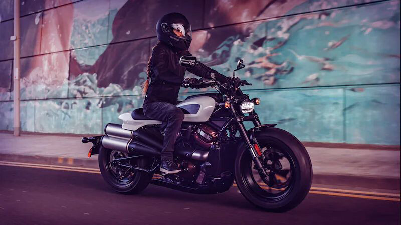 The Sportster® S is available in Mineral Green Metallic, White Sand Pearl, and Vivid Black. | Harley-Davidson Sport Bikes