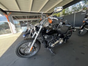 FXLR 2019 Low Rider<sup>®</sup> thumb 0