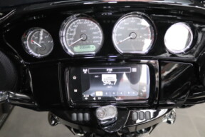 2022 Harley-Davidson<sup>®</sup> Street Glide<sup>®</sup> Special Vivid Black thumb 0