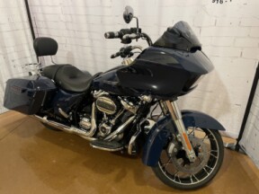 2021 Harley-Davidson<sup>®</sup> Road Glide<sup>®</sup> Special FLTRXS Billiard Blue thumb 1