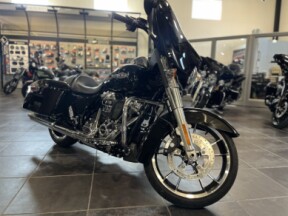 2023 Harley-Davidson Street Glide thumb 1