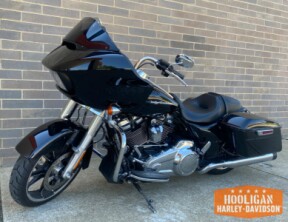 2020 Harley-Davidson<sup>®</sup> Road Glide<sup>®</sup> BLACK thumb 1