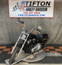 FXST 2020 Softail Standard<sup>®</sup> thumb 2