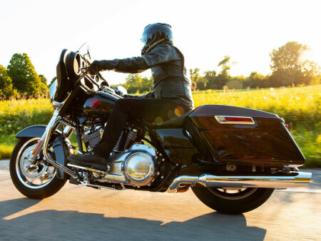 Tampa Bay HARLEY-DAVIDSON® is NOW HIRING!