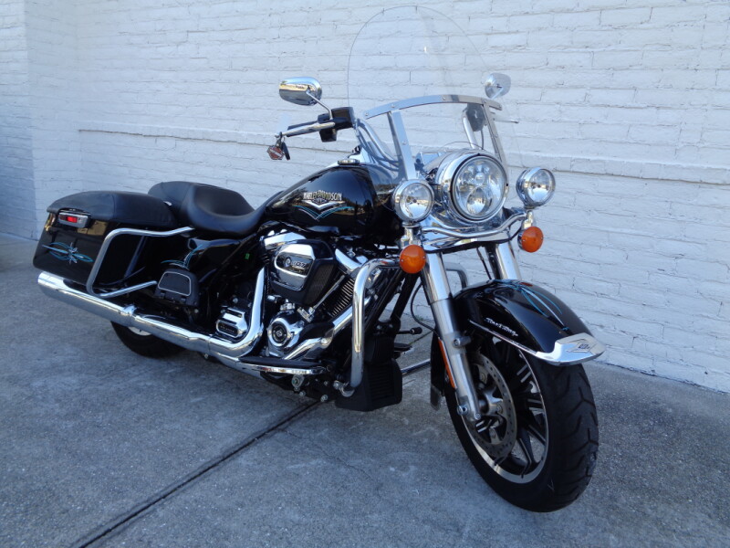 FLHR 2019 Road King<sup>®</sup>
