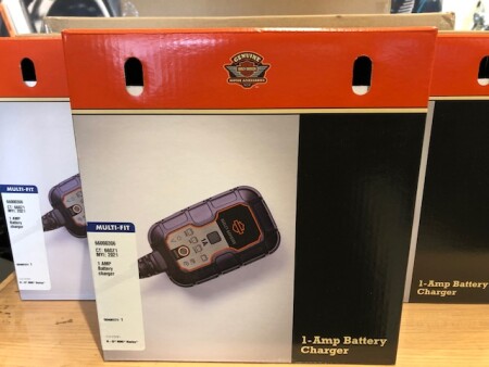 ハーレー純正バッテリーチャージャー【66000306】のご案内です。