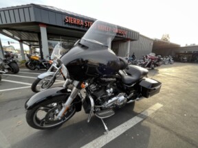 FLHXS 2017 Street Glide<sup>®</sup> Special thumb 0