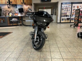 2023 Harley-Davidson<sup>®</sup> Road Glide<sup>®</sup> Special Gray Haze thumb 2