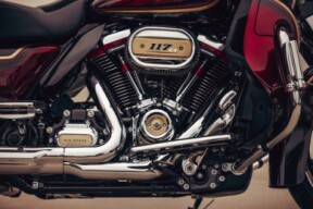 2023 Harley-Davidson<sup>®</sup> CVO™ Road Glide® LTD Anniversary Heirloom Red Fade thumb 1