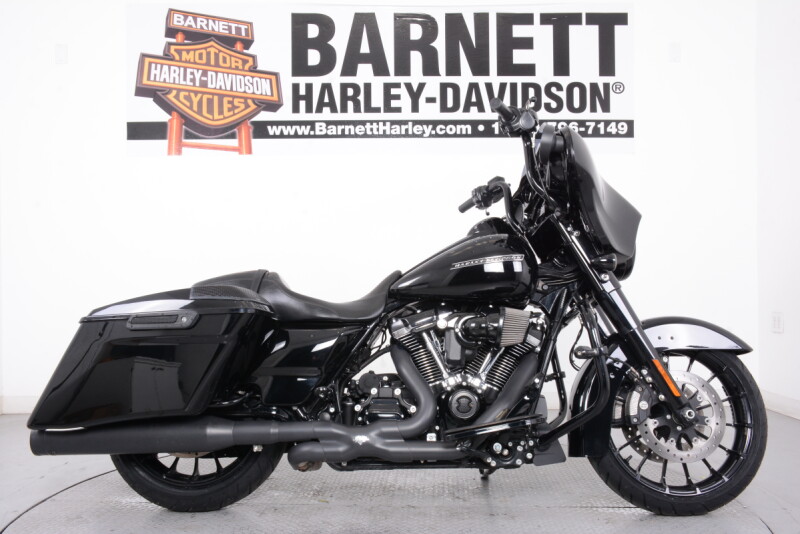 2019 Harley-Davidson<sup>®</sup> FLHXS Street Glide<sup>®</sup> Special 
