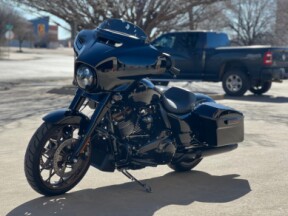 2023 Harley-Davidson® Street Glide® ST Vivid Black – Black Finish thumb 0
