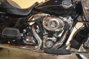 2010 Harley-Davidson HD FLHRC Touring Road King Classic thumb 1