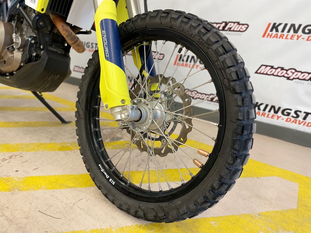 2021 Husqvarna 701 Enduro White - Blue - Photo 9