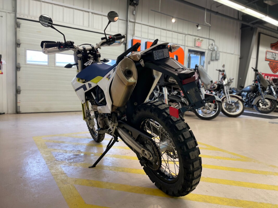 2021 Husqvarna 701 Enduro White - Blue - Photo 6