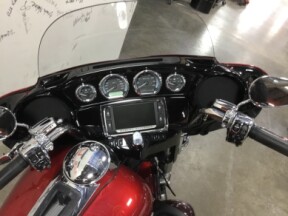 2018 Harley-Davidson<sup>®</sup> Ultra Limited  thumb 1