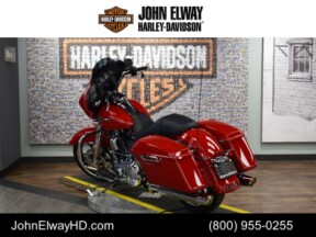 2023 Harley-Davidson Street Glide<sup>®</sup> thumb 0
