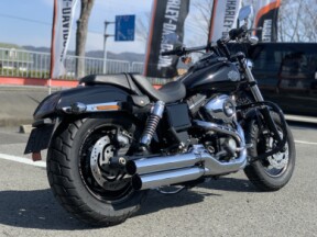 2015 Harley-Davidson<sup>®</sup> Fat Bob<sup>®</sup> Vivid Black – Black Finish thumb 1