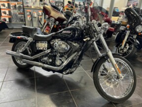 2006 Harley-Davidson Dyna Wide Glide  thumb 2