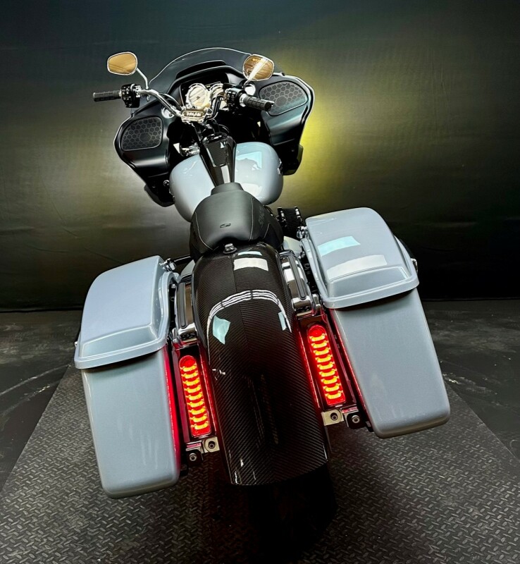 Harley-Davidson Road Glide 2023 FLTRX ATLAS SLV MTLIC - Photo 9