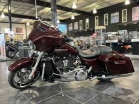 2022 Harley-Davidson FLHX Street Glide thumb 3