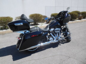 FLTRXS 2022 Road Glide<sup>®</sup> Special thumb 2
