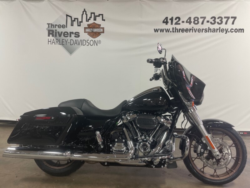 2023 Harley-Davidson® Street Glide® Special Vivid Black