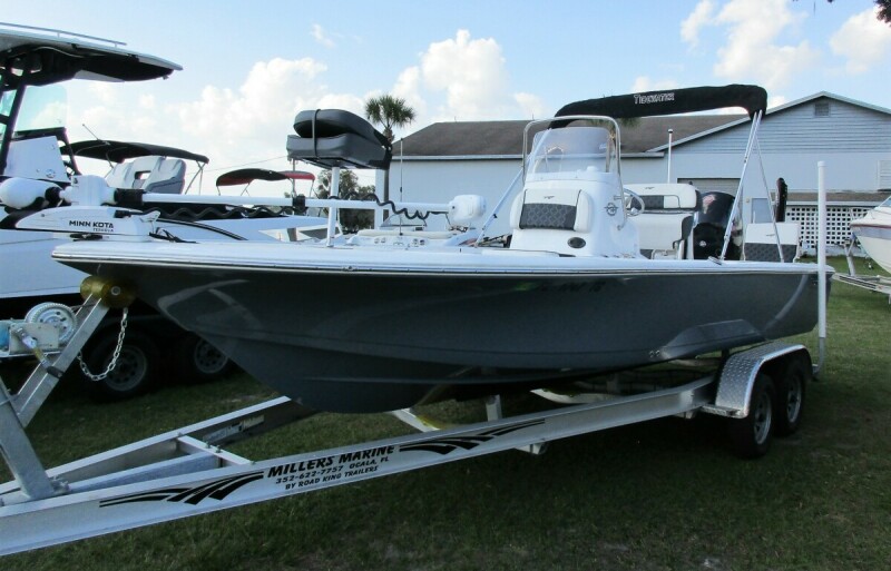 2022 TIDEWATER 2110 BAY MAX