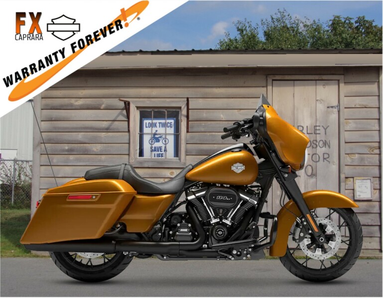 2023 Harley-Davidson<sup>®</sup> Street Glide<sup>®</sup> Special Prospect Gold – Black Finish