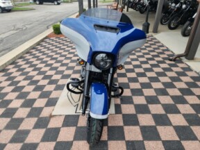 2023 Harley-Davidson Street Glide Special  FLHXS BRIGHT BILLIARD BLUE/BILLIARD GRAY W/CHROME FINISH thumb 2