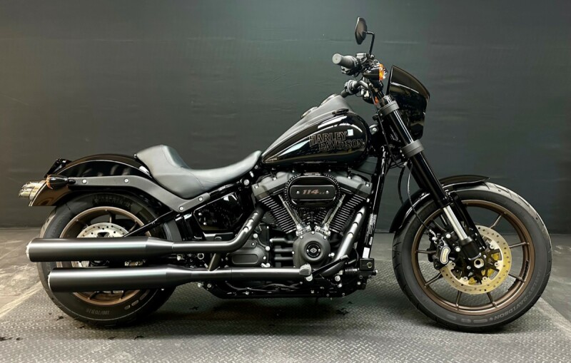 Harley-Davidson<sup>®</sup> Low Rider<sup>®</sup> S 2021 FXLRS VIVID BLACK