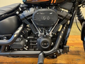 2023 Harley-Davidson Street Bob 114 Cruiser thumb 2