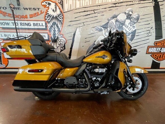 2023 Harley-Davidson® Ultra Limited® FLHTK