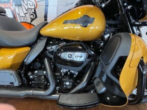 2023 Harley-Davidson® Ultra Limited® FLHTK thumb 1