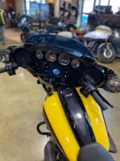 2023 Harley-Davidson® Street Glide® Special Industrial Yellow / Vivid Black –  thumb 1