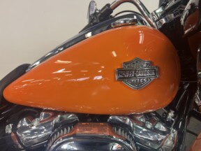 2023 Harley-Davidson<sup>®</sup> Road Glide<sup>®</sup> Special Baja Orange FLTRXS thumb 3