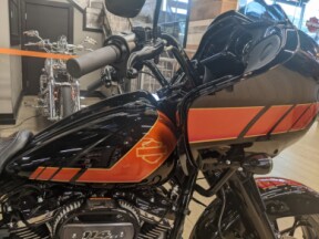 2023 Harley-Davidson® Road Glide® Special Custom Orange Black  thumb 3