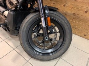 2022 Harley-Davidson® Sportster® S White Sand Pearl RH1250S thumb 1