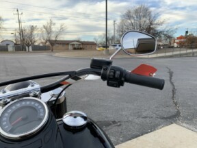 Harley-Davidson<sup>®</sup> Softail Slim<sup>®</sup> 2020 FLSL BLACK 010 thumb 1
