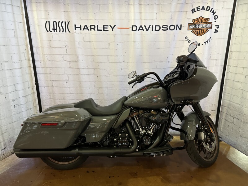 Harley Davidson 【USA在庫あり】 4328 クリアキン プレミアム ミニボード コンフォート ドロップ マウント 01年以降  GL1800、F6B クローム SP店｜ステップ、ペダル