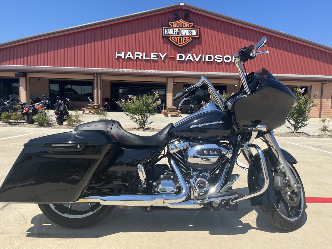 2020 HarleyDavidson® Road Glide® Special Black