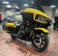 2023 Harley-Davidson<sup>®</sup> Road Glide<sup>®</sup> Special Industrial Yellow/Vivid Black – Blac thumb 1