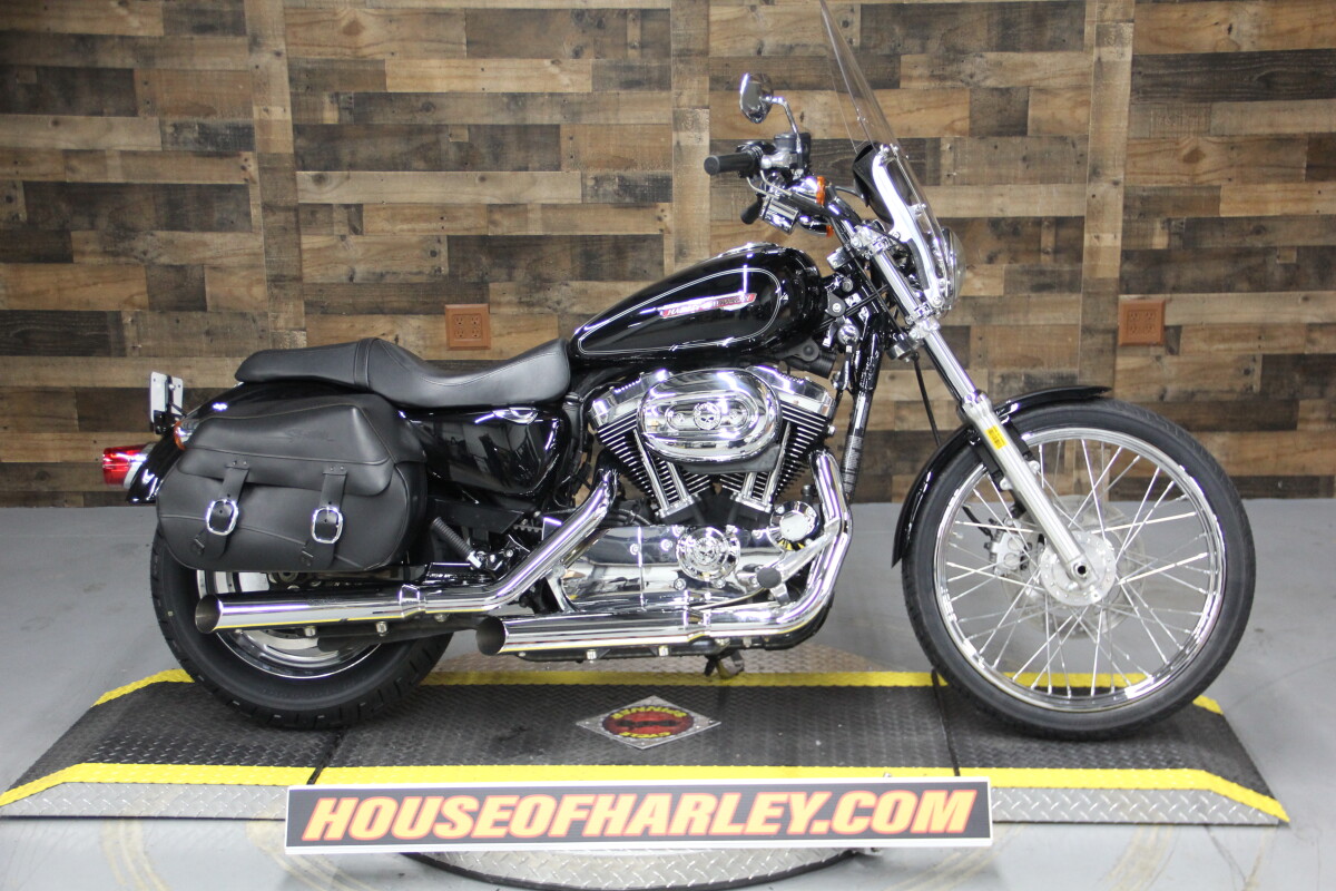 2009 HarleyDavidson® 1200 Custom Black House of HarleyDavidson®
