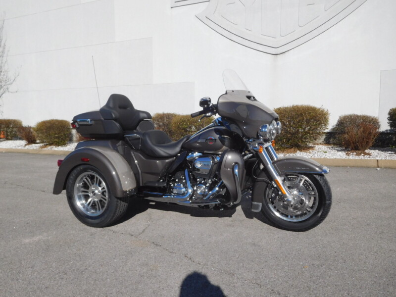 FLHTCUTG 2023 Tri Glide<sup>®</sup> Ultra