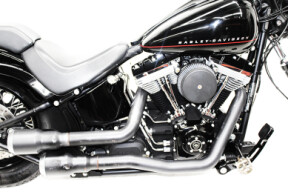 2011 Harley-Davidson<sup>®</sup> Blackline<sup>®</sup> Vivid Black thumb 1